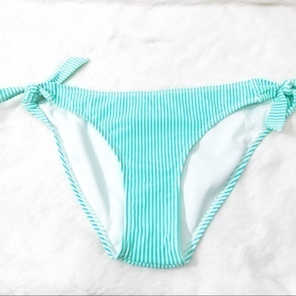 NWT xhilaration bikini bottom size L